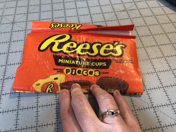 Snack Wrapper Pouch Pleated Bottom Pleats even across bottom